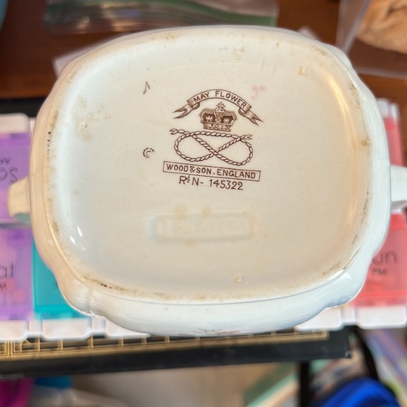 Vintage jar with handles and matching lid - Picture 8 of 9